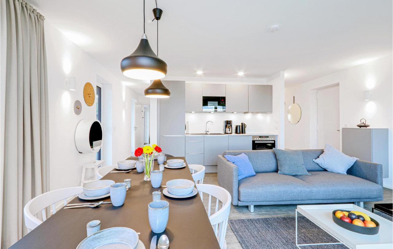 2 Bedroom Cozy Apartment In Lembruch-Duemmer See Esterno foto