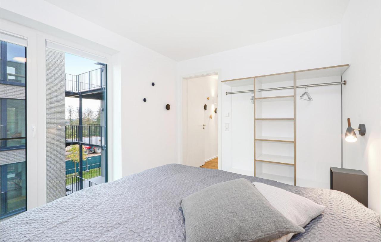 2 Bedroom Cozy Apartment In Lembruch-Duemmer See Esterno foto